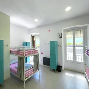 Downtown River Hostel